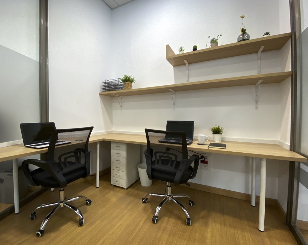 Oficina privada de uso exclusivo en Coworking Oleiros