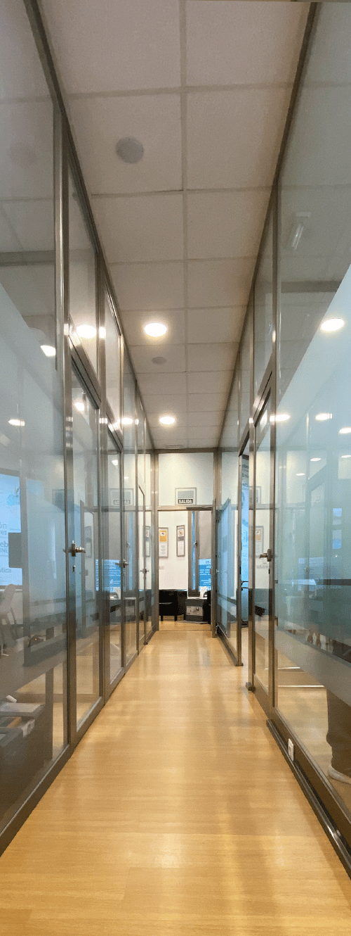 Alquiler de espacios de coworking en Oleiros A CORUÑA | Alquiler oficinas y despachos profesionales | Sala de reuniones | Domiciliación de empresas